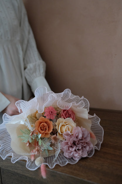 Peachy Everbloom Bouquet